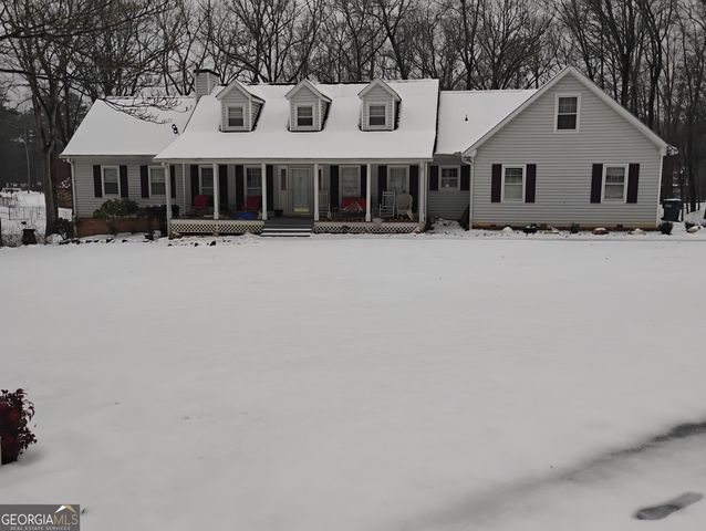 6450 Sara Glen Drive, Douglasville, GA 30135