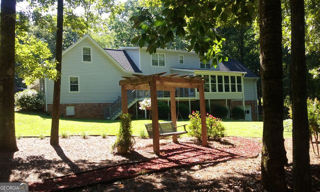 6450 Sara Glen Drive, Douglasville, GA 30135