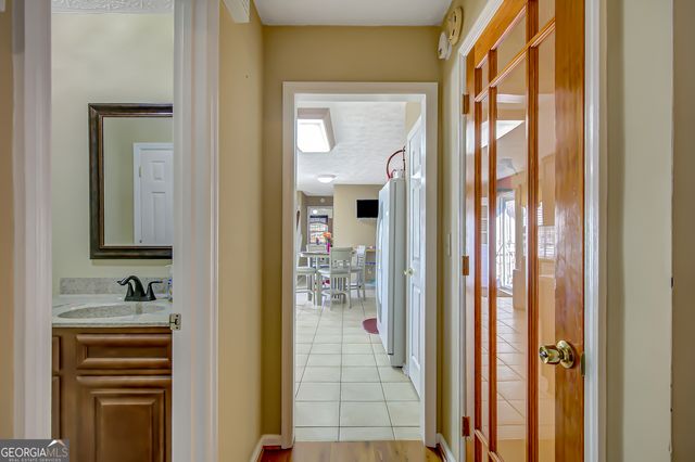 6450 Sara Glen Drive, Douglasville, GA 30135