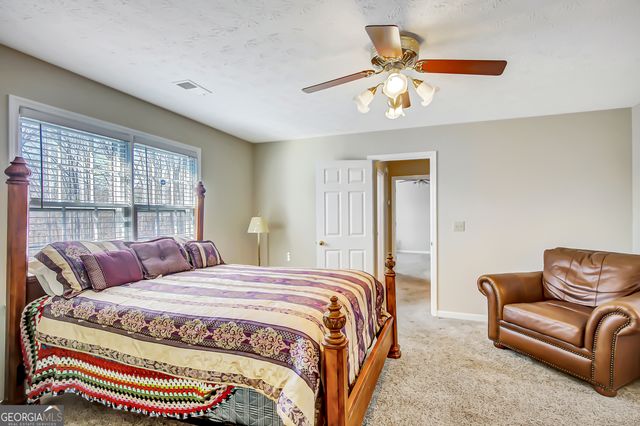 6450 Sara Glen Drive, Douglasville, GA 30135