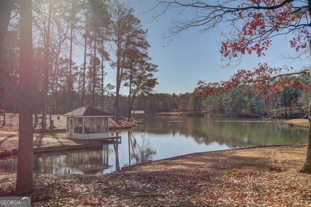 6450 Sara Glen Drive, Douglasville, GA 30135