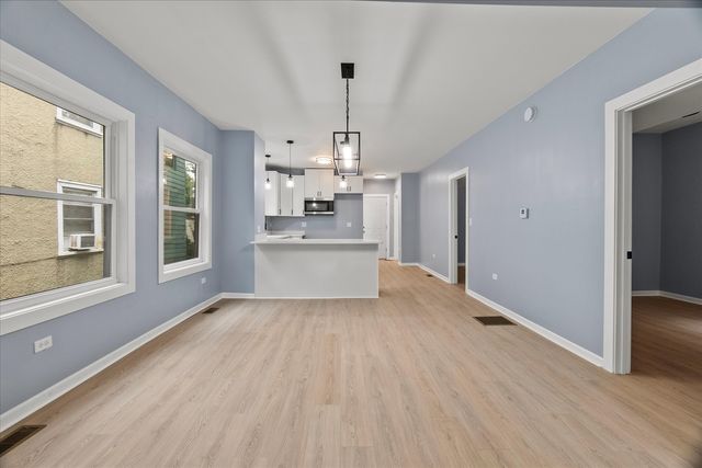 7203 Adams Street, Forest Park, IL 60130