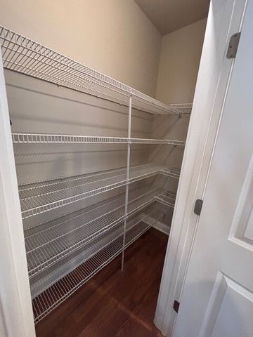 2112 Acklen Ave Apt 201, Nashville, TN 37212