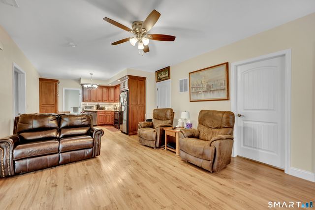 3 Bigwood Lane, Burlington, CT 06013