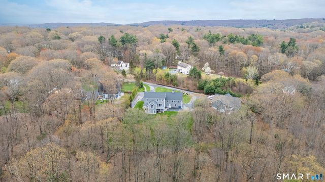 3 Bigwood Lane, Burlington, CT 06013