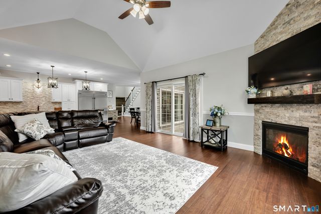 3 Bigwood Lane, Burlington, CT 06013