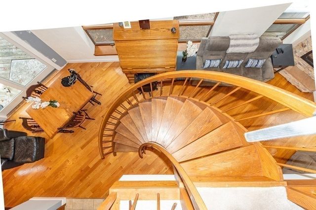 6 Leonard St, Lakeville, MA 02347