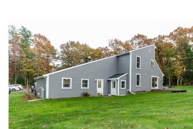6 Leonard St, Lakeville, MA 02347