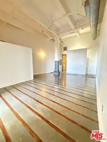 1850 Industrial Street 607, Los Angeles, CA 90021