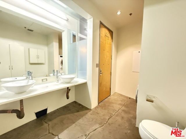 1850 Industrial Street 607, Los Angeles, CA 90021