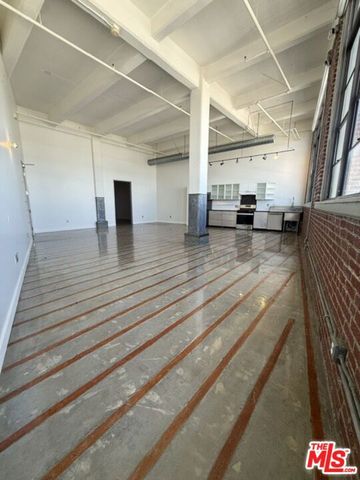 1850 Industrial Street 607, Los Angeles, CA 90021