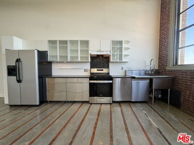 1850 Industrial Street 607, Los Angeles, CA 90021