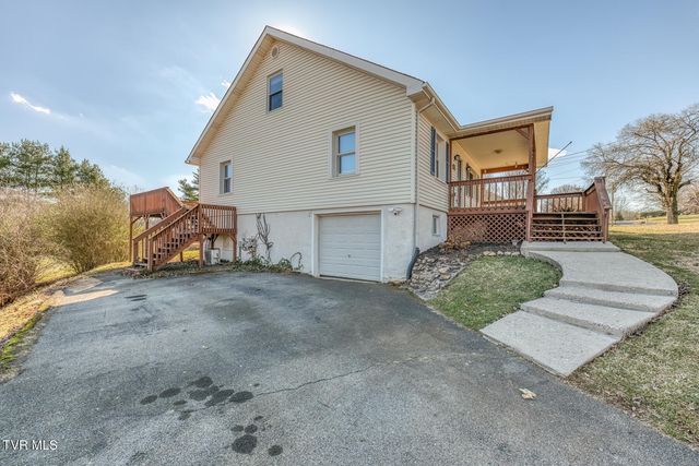 209 Crossway Rd Road, Bristol, VA 24201