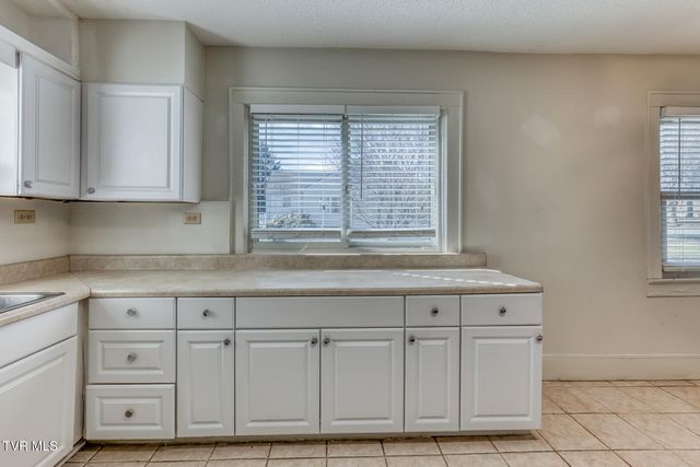 209 Crossway Rd Road, Bristol, VA 24201