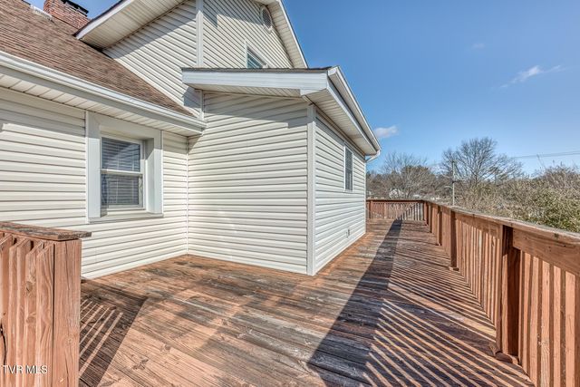 209 Crossway Rd Road, Bristol, VA 24201