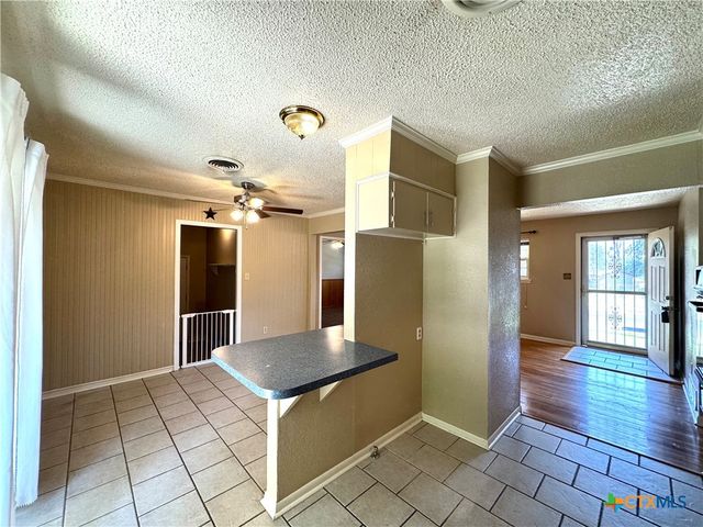 105 North Drive, Copperas Cove, TX 76522