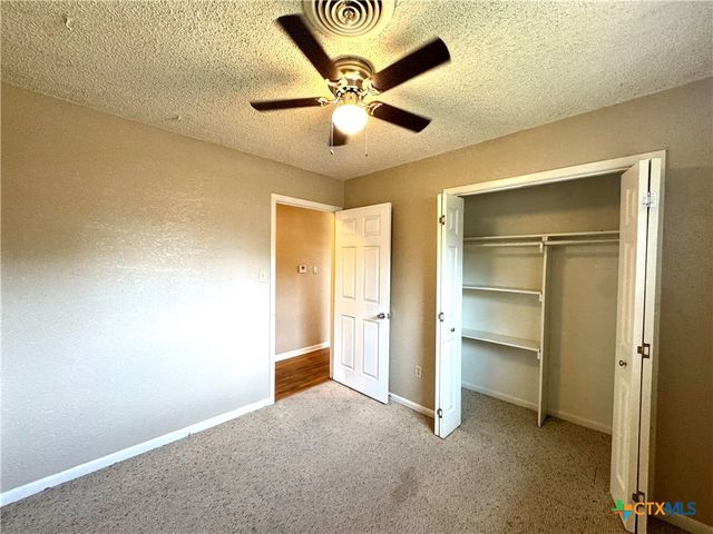 105 North Drive, Copperas Cove, TX 76522