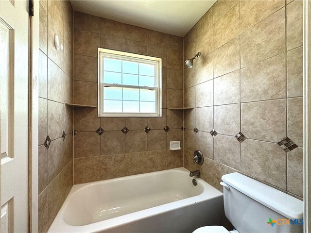 105 North Drive, Copperas Cove, TX 76522