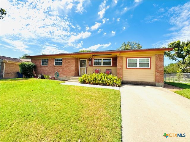 105 North Drive, Copperas Cove, TX 76522