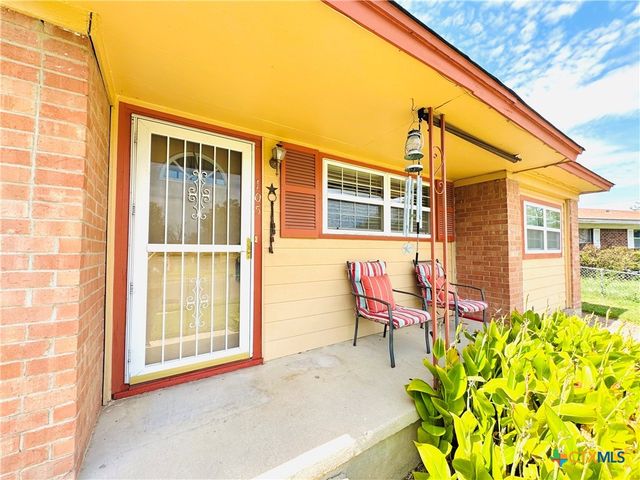 105 North Drive, Copperas Cove, TX 76522