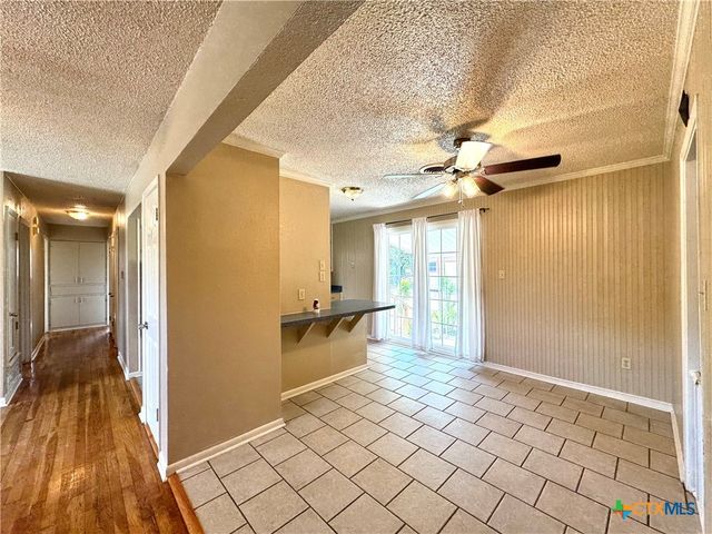 105 North Drive, Copperas Cove, TX 76522