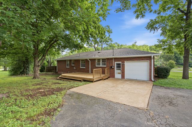 5101 Regent Dr, Nashville, TN 37220