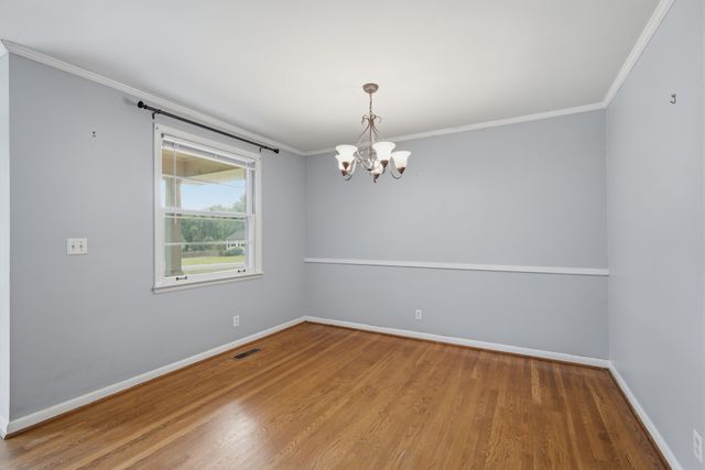 5101 Regent Dr, Nashville, TN 37220