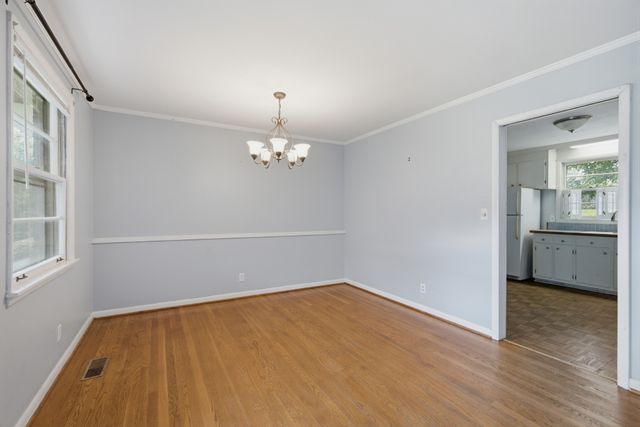 5101 Regent Dr, Nashville, TN 37220