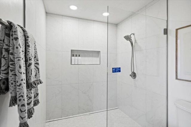 681 Powers Dr, El Dorado Hills, CA 95762