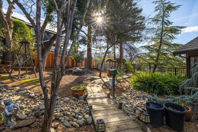 681 Powers Dr, El Dorado Hills, CA 95762