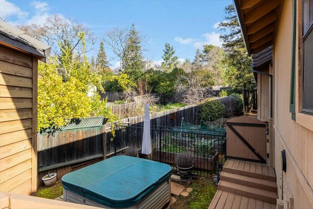 681 Powers Dr, El Dorado Hills, CA 95762