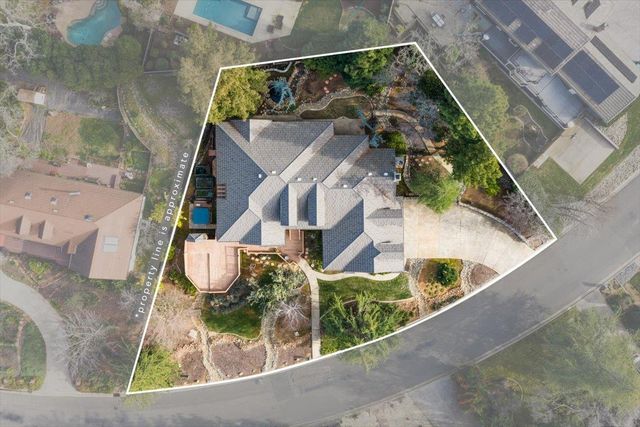 681 Powers Dr, El Dorado Hills, CA 95762