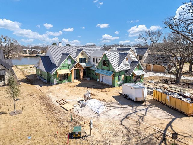 2572 Groves Drive, Tool, TX 75143