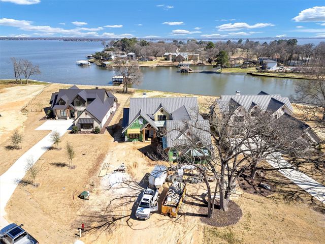 2572 Groves Drive, Tool, TX 75143