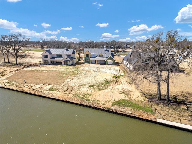 2572 Groves Drive, Tool, TX 75143