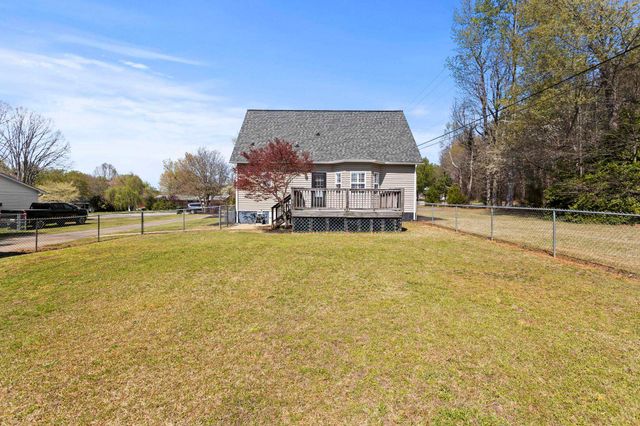 1 Dallas Street, Inman, SC 29349