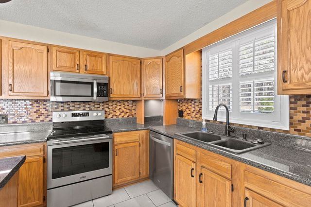 1 Dallas Street, Inman, SC 29349