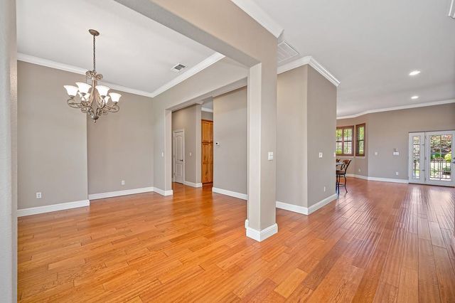 530 Crazy Horse Ct, Cameron Park, CA 95682