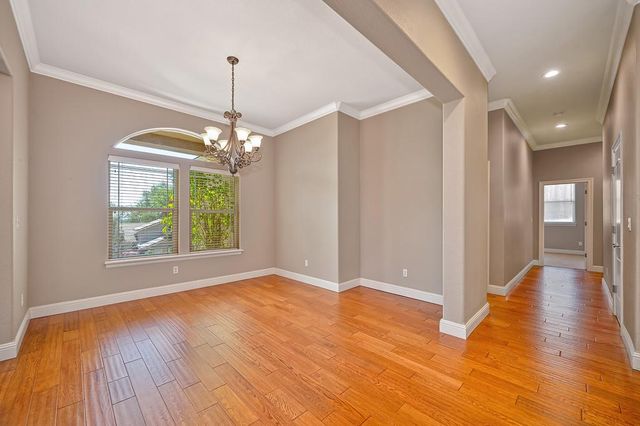 530 Crazy Horse Ct, Cameron Park, CA 95682