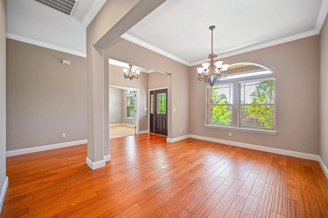 530 Crazy Horse Ct, Cameron Park, CA 95682