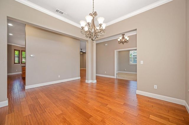 530 Crazy Horse Ct, Cameron Park, CA 95682