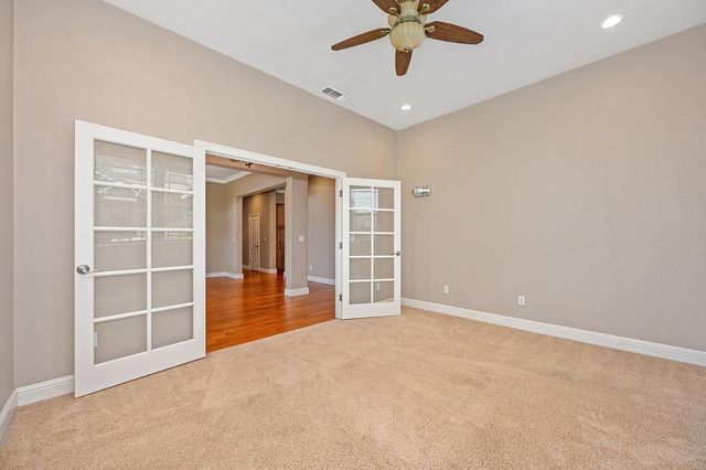 530 Crazy Horse Ct, Cameron Park, CA 95682