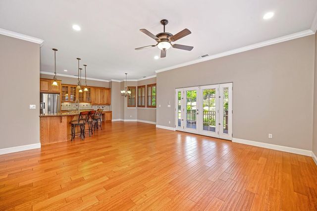 530 Crazy Horse Ct, Cameron Park, CA 95682