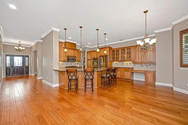 530 Crazy Horse Ct, Cameron Park, CA 95682