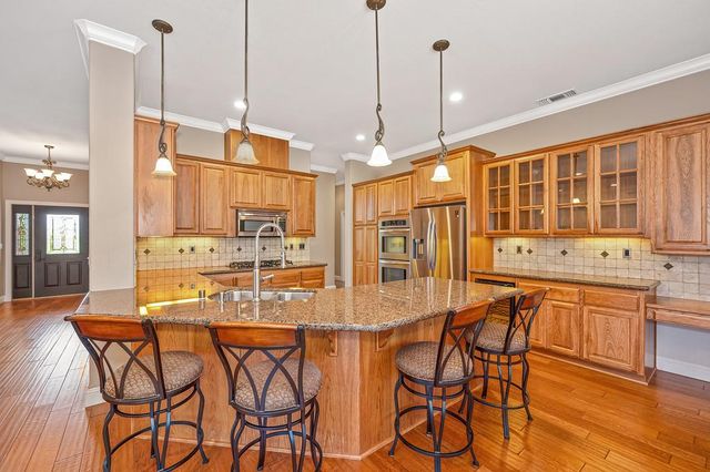 530 Crazy Horse Ct, Cameron Park, CA 95682