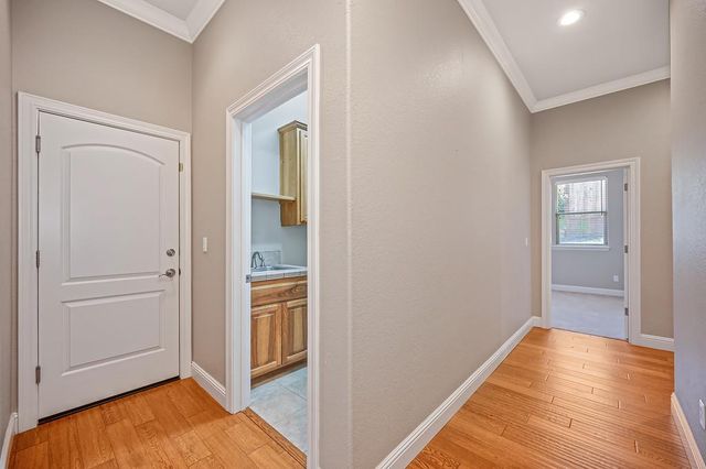 530 Crazy Horse Ct, Cameron Park, CA 95682