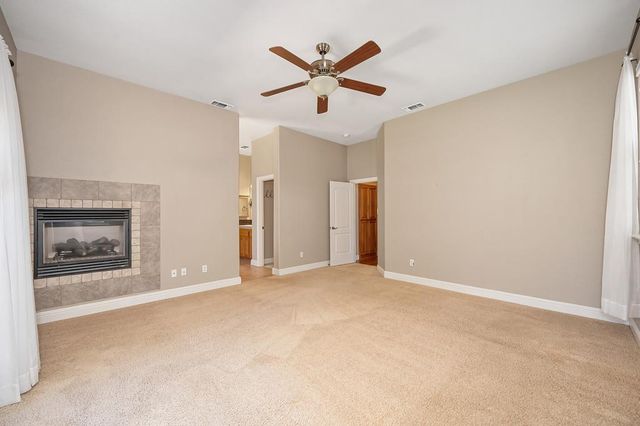 530 Crazy Horse Ct, Cameron Park, CA 95682