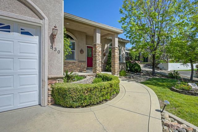530 Crazy Horse Ct, Cameron Park, CA 95682