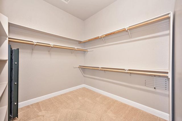 530 Crazy Horse Ct, Cameron Park, CA 95682