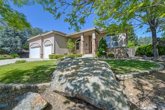 530 Crazy Horse Ct, Cameron Park, CA 95682